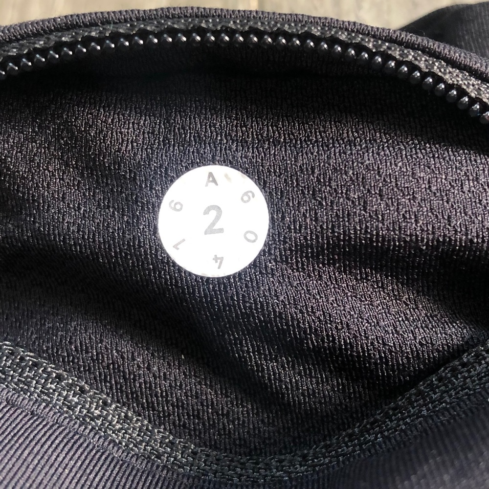 Lululemon Speed Short - Picture 9 of 10